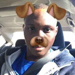 Meet your Posher, Lavaris